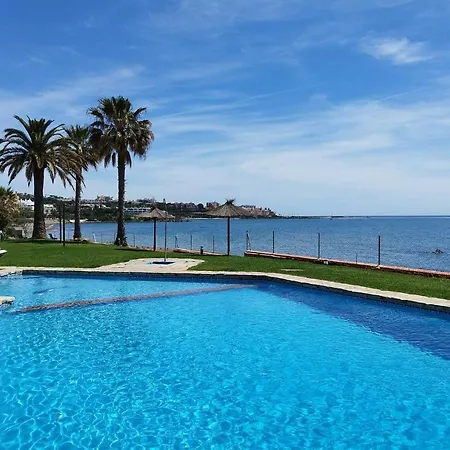 Casa Bahia Azul 펜션 에스테포나