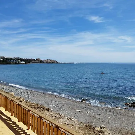 Casa Bahia Azul 펜션 에스테포나